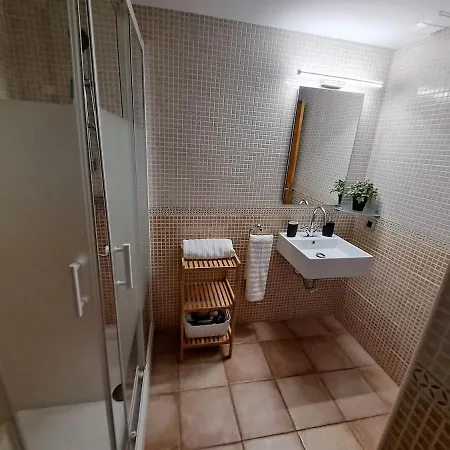 Con Piscina A 50m De La Playa Apartment