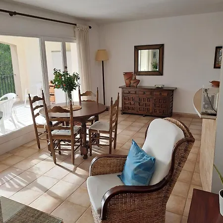 Con Piscina A 50m De La Playa Apartment *