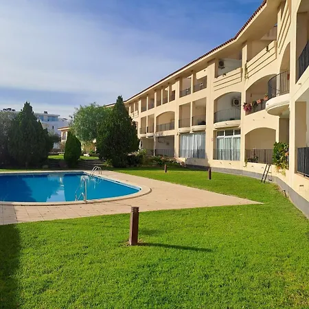 Con Piscina A 50m De La Playa